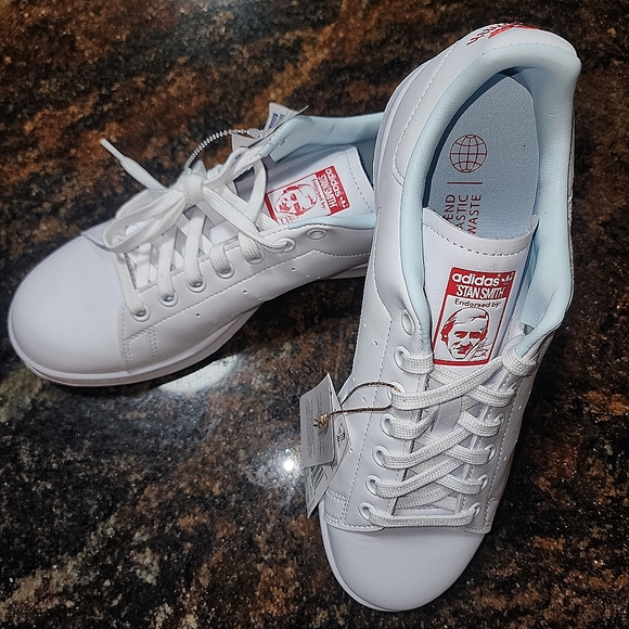 adidas Originals Other - Adidas shoes